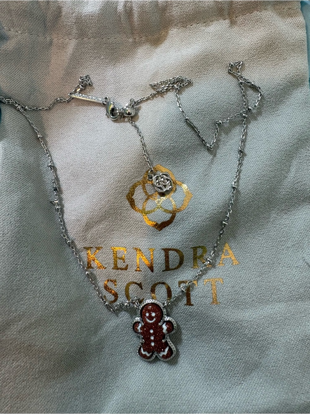 Kendra Scott Gingerbread Pendant Necklace - Silver Christmas